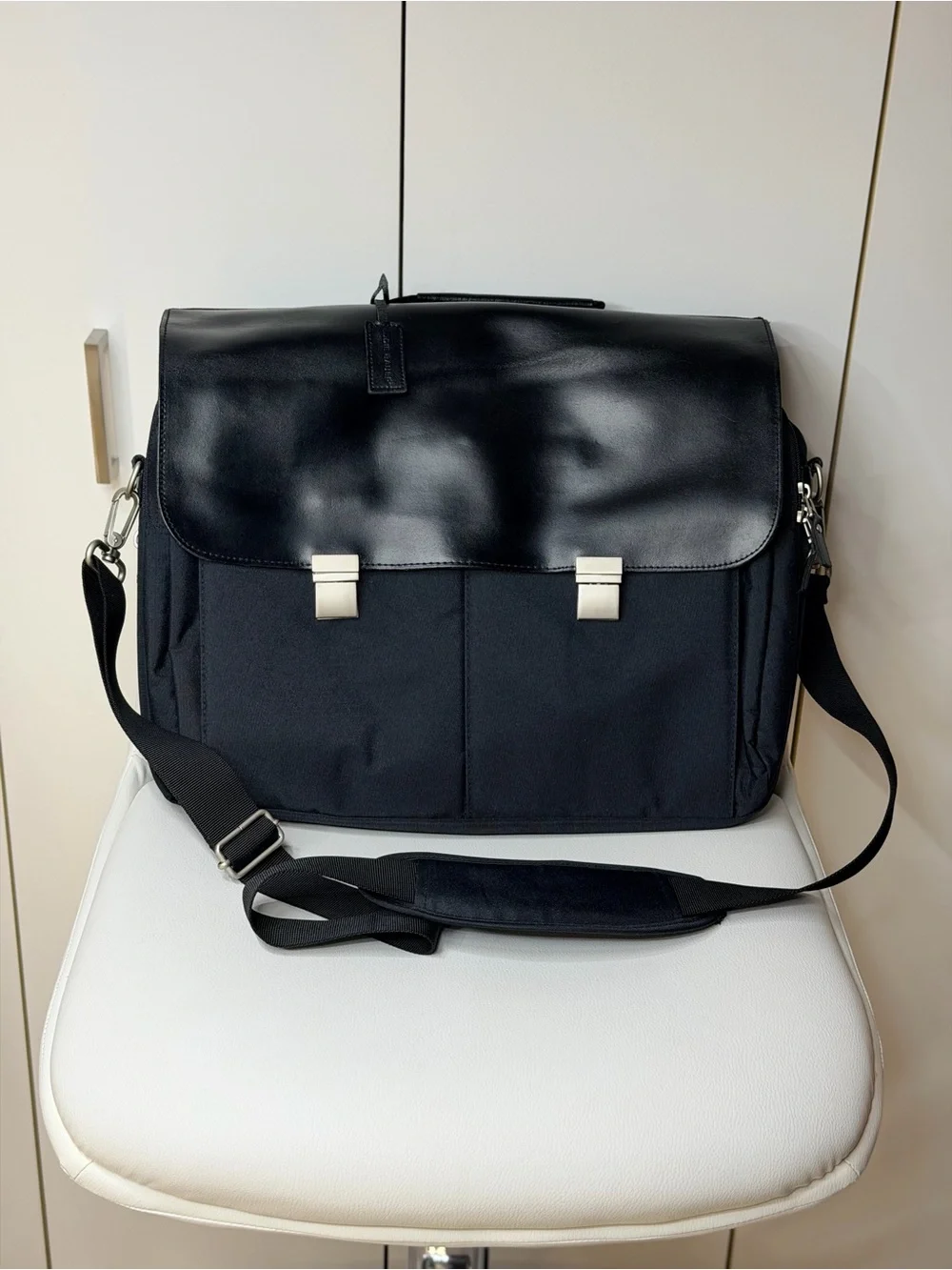 NWOT Eddie Bauer, Messenger Bag, Laptop Briefcase Attache Case Multi-Compartment
